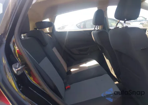 2016 Ford Fiesta S z USA, uszkodzony, nr VIN 3FADP4TJ6GM141872